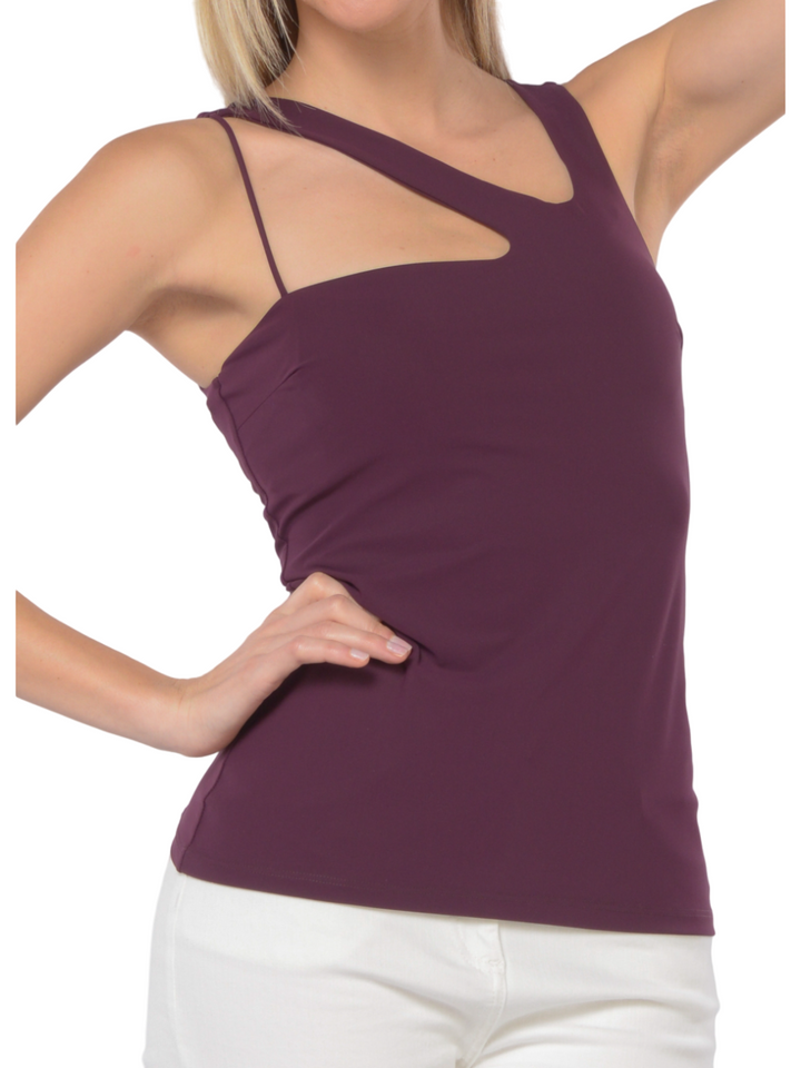 Top con scollo asimmetrico