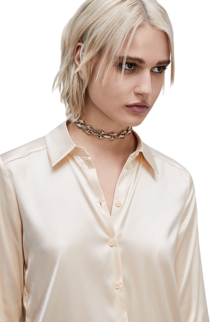 Camicia maschile in raso