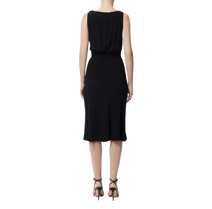 Abito in envers satin con lacci criss-cross