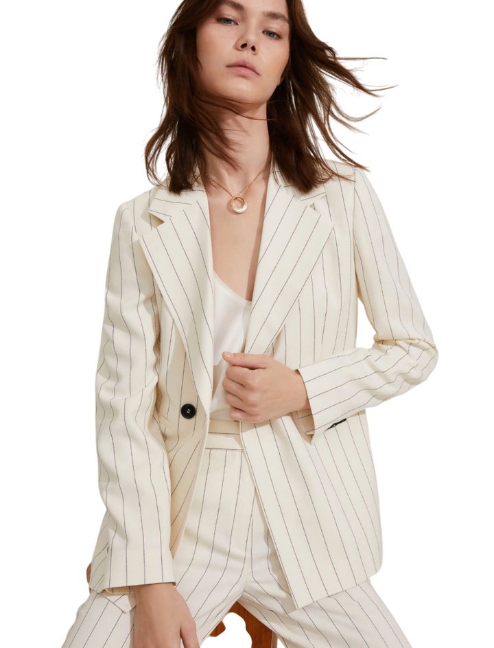 Tailleur da donna gessato