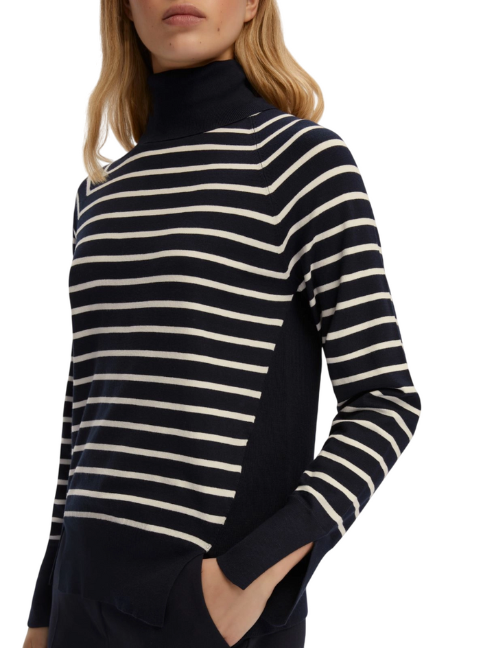 Maglia in viscosa stretch blu