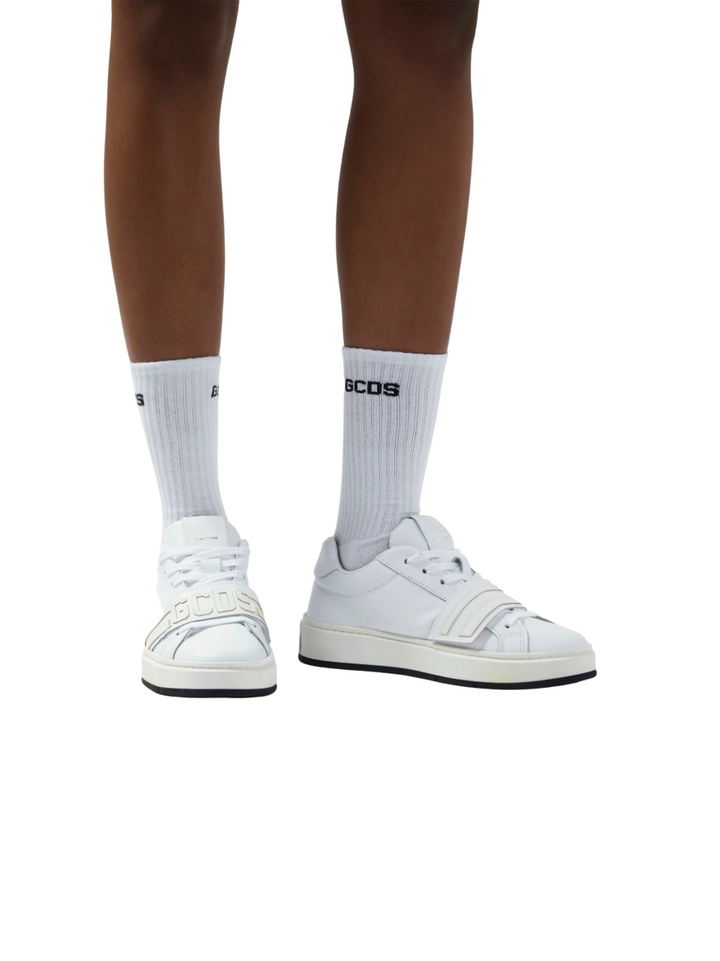 Sneakers band logo unisex