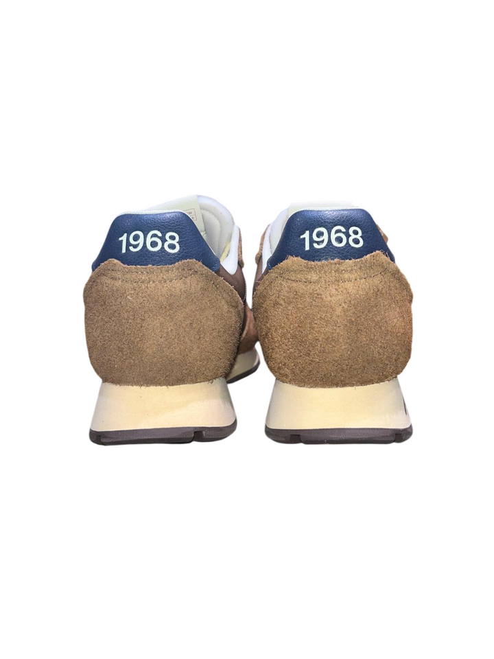 Sneakers da uomo marroni