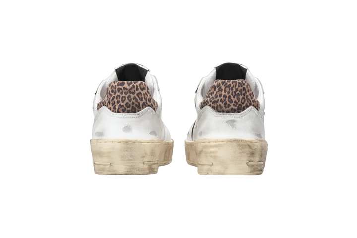 Sneaker padel dettagli leopard