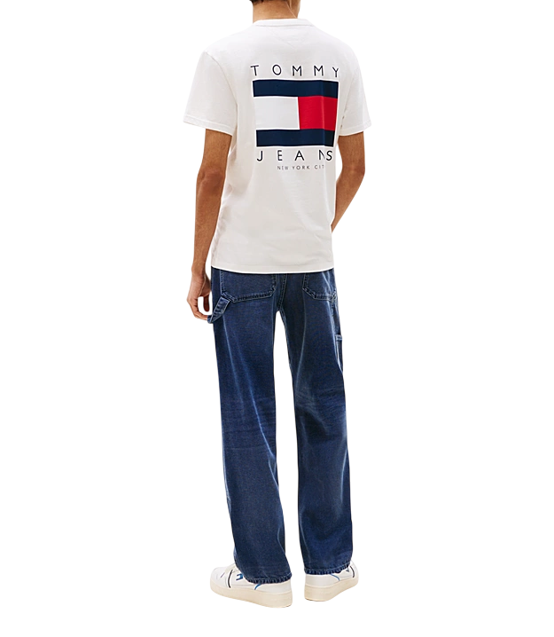 T-shirt da uomo con logo bandierina sul retro