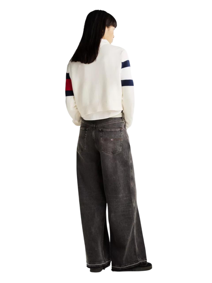 TOMMY JEANS
TJW CENTER FLAG SWEA