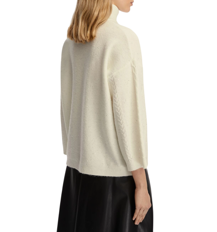 Maglia svasata con paiettes bianca