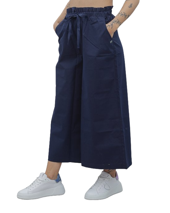 Pantalone gamba larga