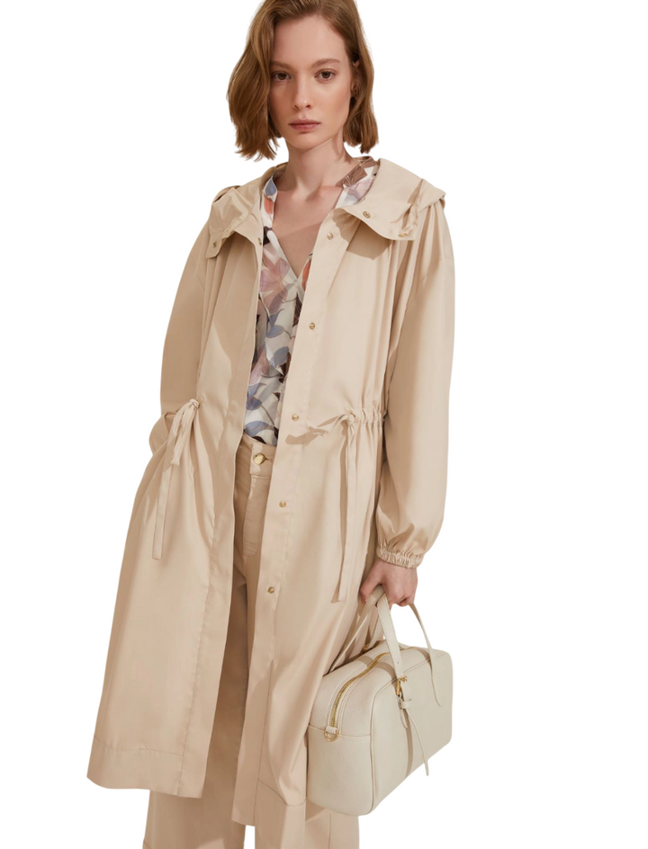 Impermeabile da donna con cappuccio e coulisse - Ecru`